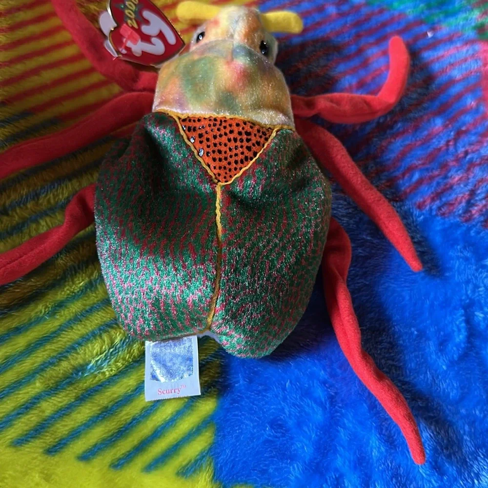 Ty 2000 Scurry the Beetle Beanie Baby